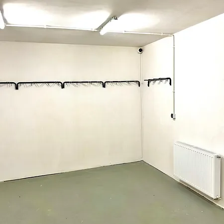 Hofmana F1 Invest 아파트 스클라르스카포렘바