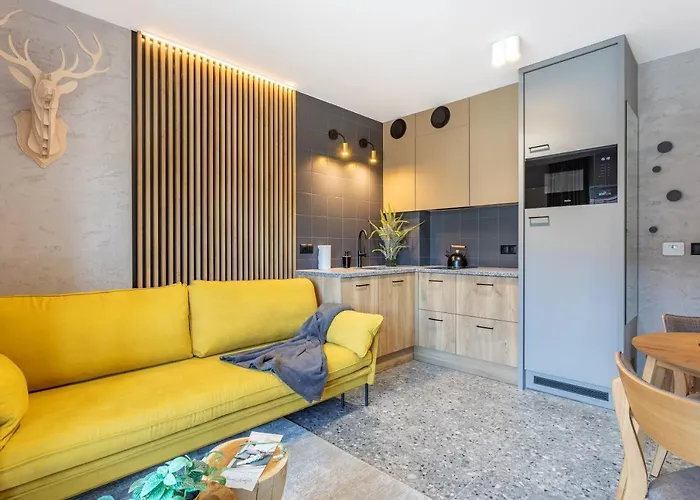 Hofmana F1 Invest Apartment *